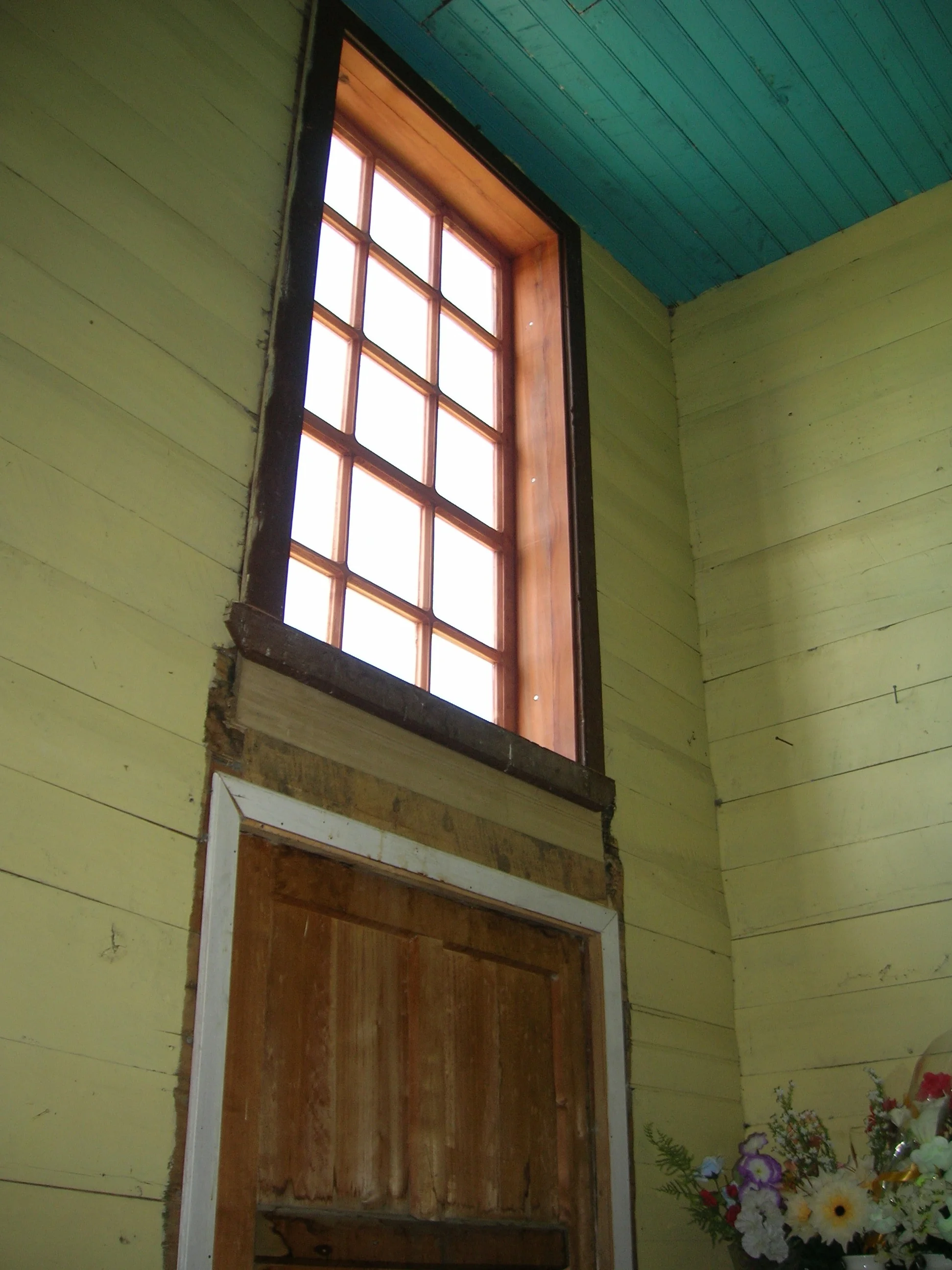 Restauración patrimonial Iglesia de Vilupulli · Constructora Patrimonial Chiloé
